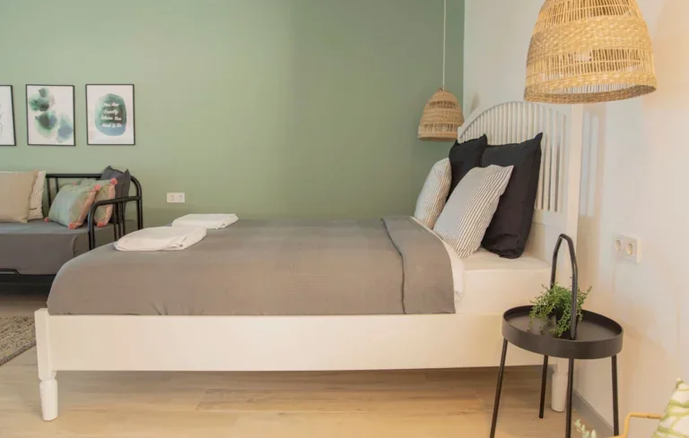 Double Room w. Extra Bed - Payava Hotel Kalkan (photo 3)