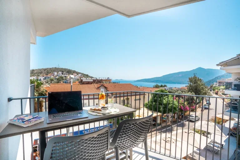 Superior Double w. Sea View - Payava Hotel Kalkan (photo 12)