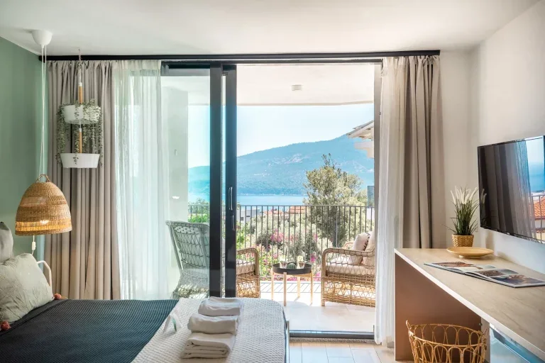 Superior Double w. Sea View - Payava Hotel Kalkan (photo 7)